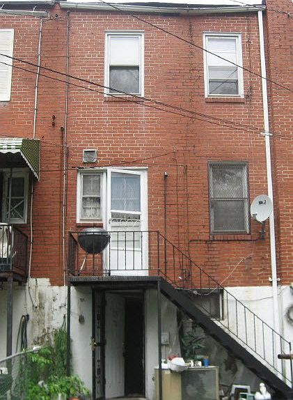 2nd image of 2845 Edgecombe Cir S