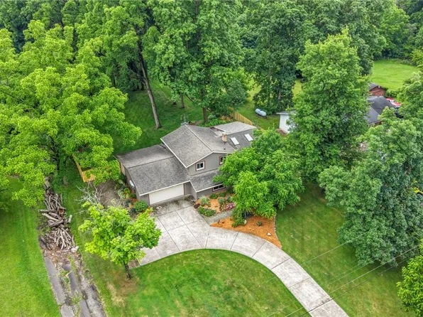 25815 Akins Rd, Columbia Station, OH 44028