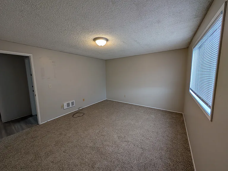 4619 Polaris St NE #A — Photo 15