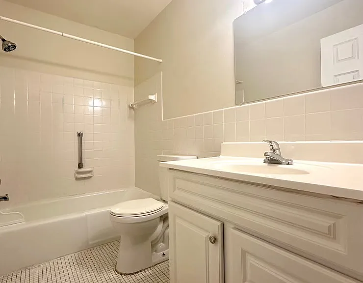 3753 Girard Ave N — Photo 11