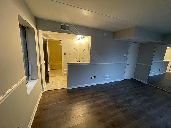 5th image of 6050 Lake Bluff Dr