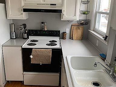 1st image of 5255 Catalpa Dr