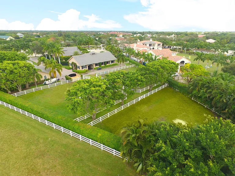 14911 Equestrian Way — Photo 18
