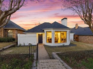 8110 Old Moss Rd, Dallas, TX 75231