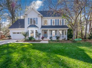 313 Deer Spring Ln, Simpsonville, SC 29680