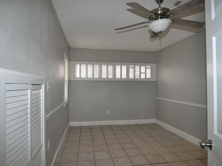 2612 San Sabastian Cir — Photo 17