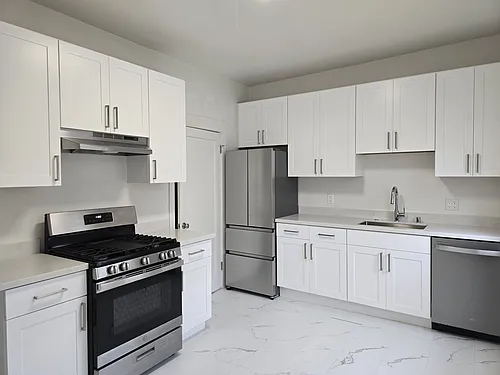 1166 Montgomery St #1166 Photo 1