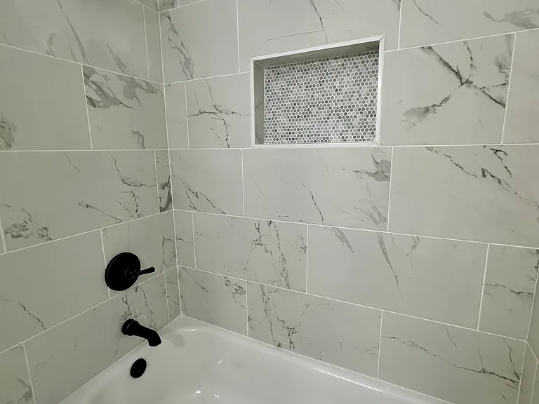 1176 Lake View Dr — Photo 21