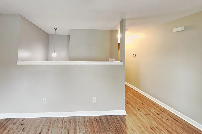 4 bed, 2.0 bath, 1588 sqft, $1,775 — Photo 3