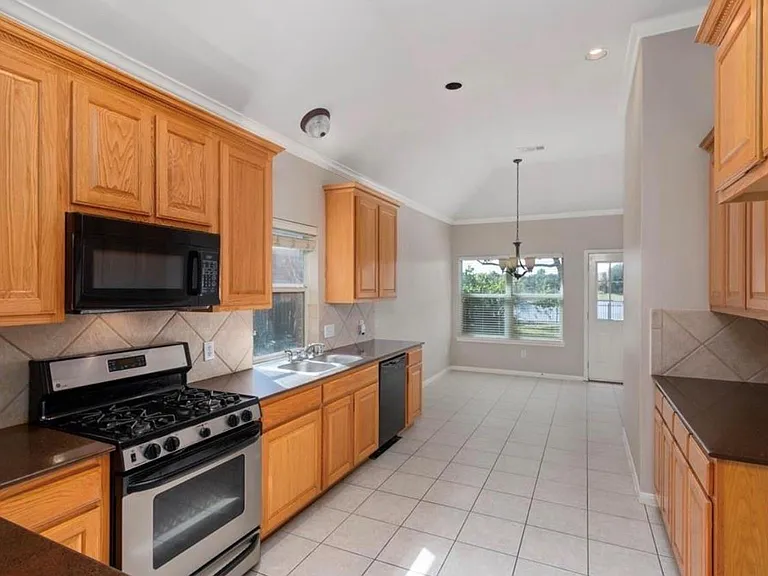 10115 Cottonwood Canyon Dr — Photo 32