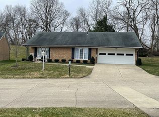 2157 Elderwood Rd, Springfield, OH 45504