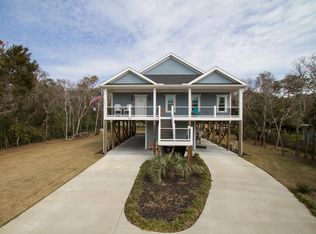 721 Country Club Dr, Oak Island, NC 28465