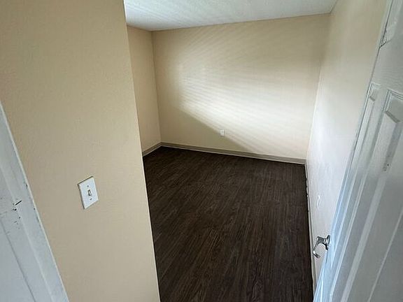2nd image of 3001 Country Ln #14