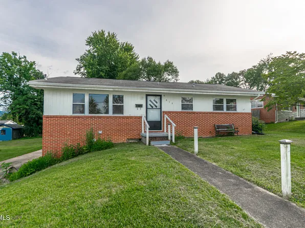 615 Wendover Dr, Johnson City, TN 37604
