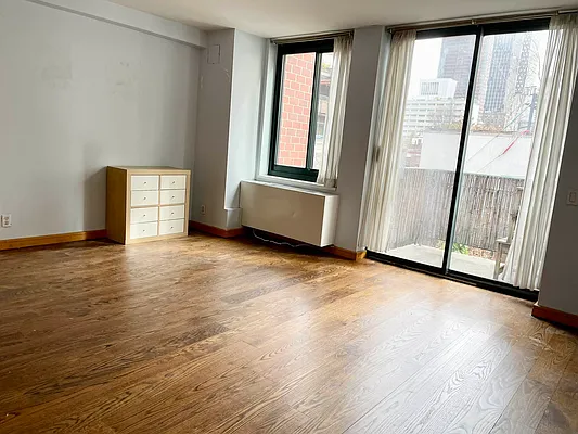 Rented by Tabak Real Estate | media 5