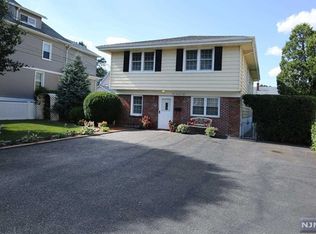 104 Lexington Ave, Dumont, NJ 07628
