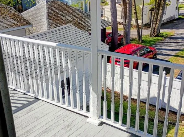 10 Lincoln Ave, Amsterdam, NY 12010