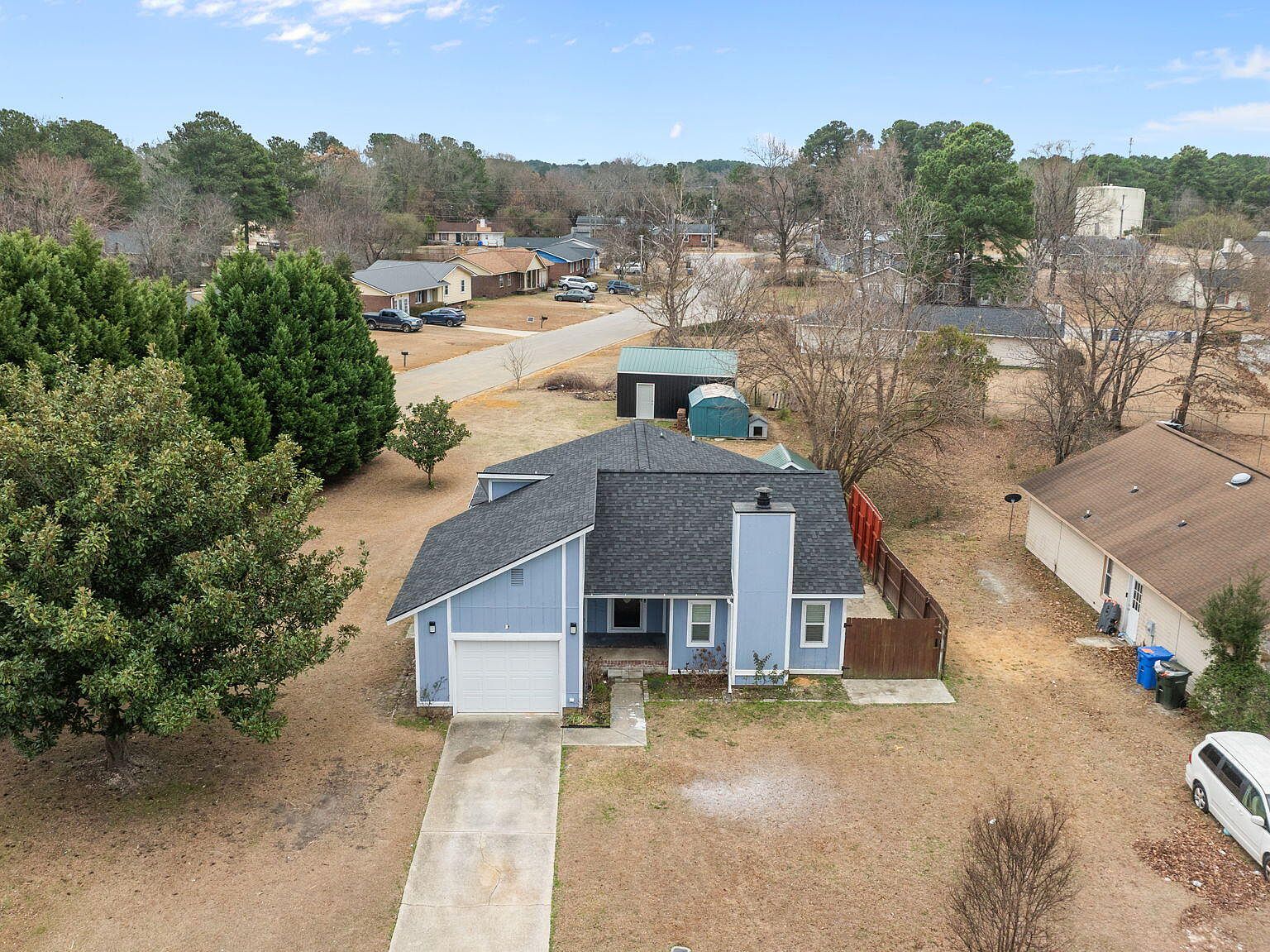 6487 People St, Fayetteville, NC 28304 | Zillow