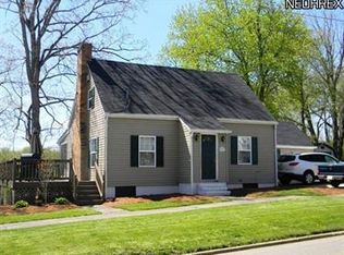 341 N Main St, Magnolia, OH 44643