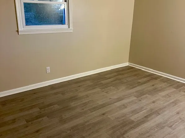 1048 Dotland Cir, Shelbyville, KY 40065