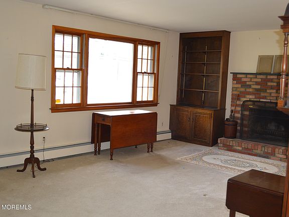 4th image of 211 Wells Mills Road