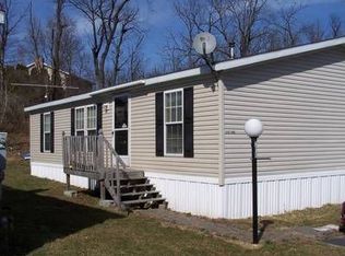 310 Oak St, Hamburg, PA