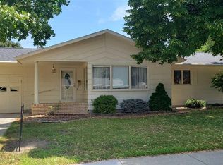 1101 6th Ave SW, Pipestone, MN 56164