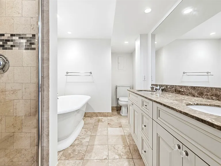 2 Otis Pl #1 — Photo 19