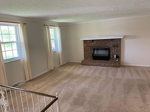 2nd image of 2654 Moeller Dr