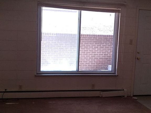4th image of 1900 11th Ave APT 105