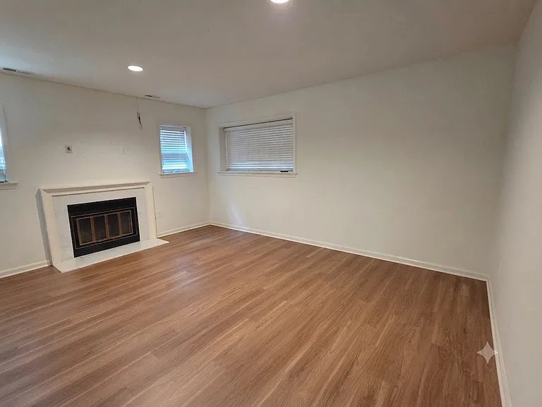 1443 Hampton Hill Cir — Photo 8