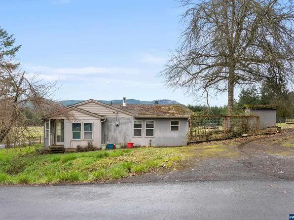25121 Springer Rd, Sweet Home, OR 97386