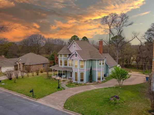 140 Pat Dr, Mineola, TX 75773