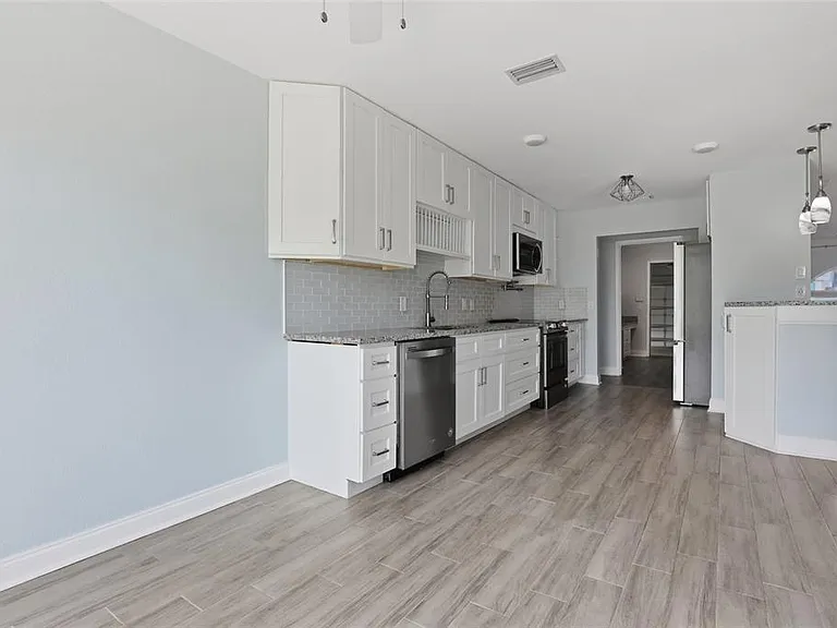 5207 86th Street Ct W — Photo 13