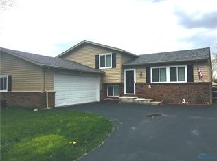 339 Birchdale Rd, Perrysburg, OH 43551
