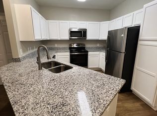 404 Houston Ridge Dr #136, Haslet, TX 76052