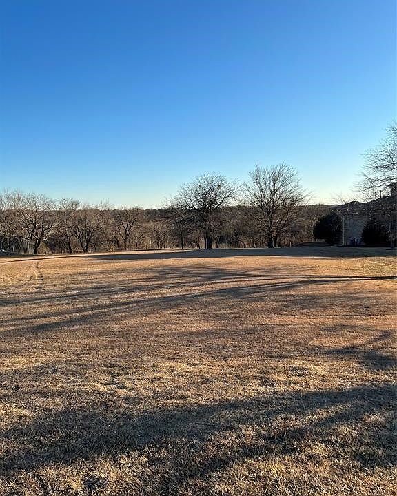 2nd image of 1020 Cove Meadow Ct