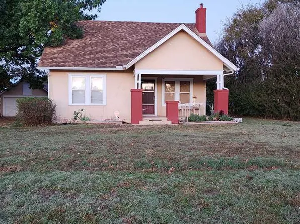 3 N 2nd Ave, Sterling, OK 73567