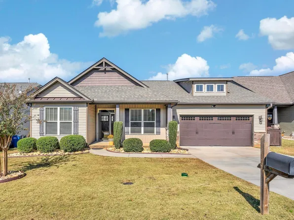 214 Downs Rd, Greenville, SC 29617