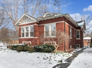 2345 Bryant Ave, Evanston, IL