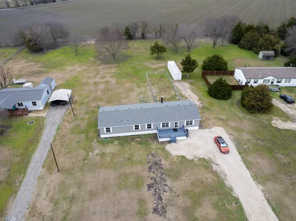 441 Chapel Hill Ln, Waxahachie, TX 75165