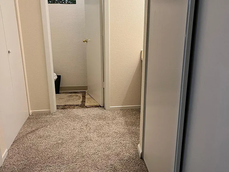 Upper level BA. Large hallway closet.