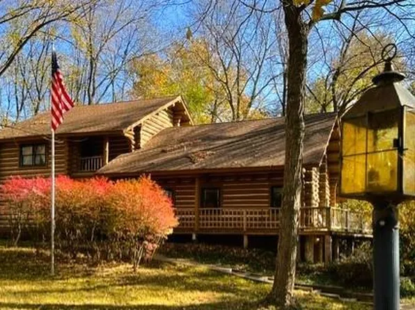 1144 Deep Forest Dr, Chesterfield, MO 63005