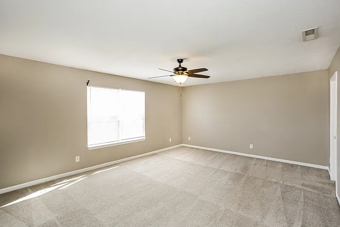 5508 Washington Ave — Photo 7