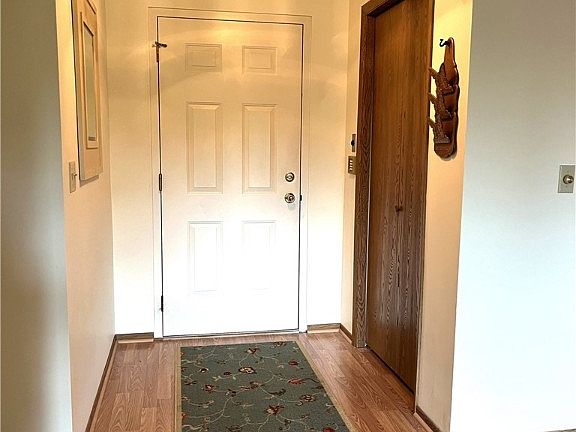 2nd image of 105 Woodstone Ln APT 73