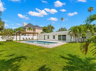 1033 Snell Isle Blvd NE, Saint Petersburg, FL 33704