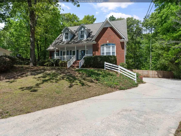 1680 Russet Hill Cir, Hoover, AL 35244