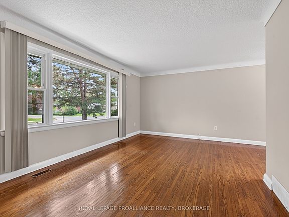 5th image of 32 Lennox St