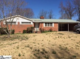 10 Oakwood Ave, Taylors, SC 29687