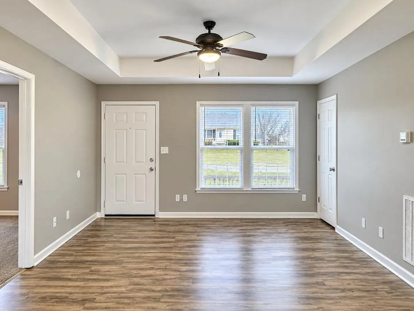 3 Bedroom 2 Bath Ranch Home — Photo 2